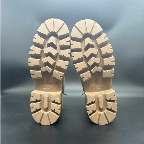 MIA Carolyne Combat Boots in Stone Size 7.5 - Picture 8 of 10